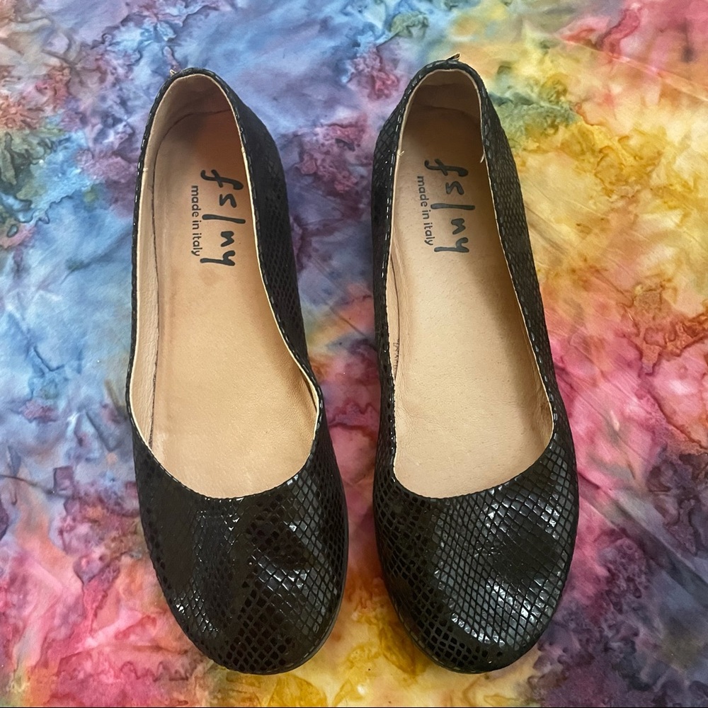French Sole Black FS/NY Leather Sparkle Flats 8